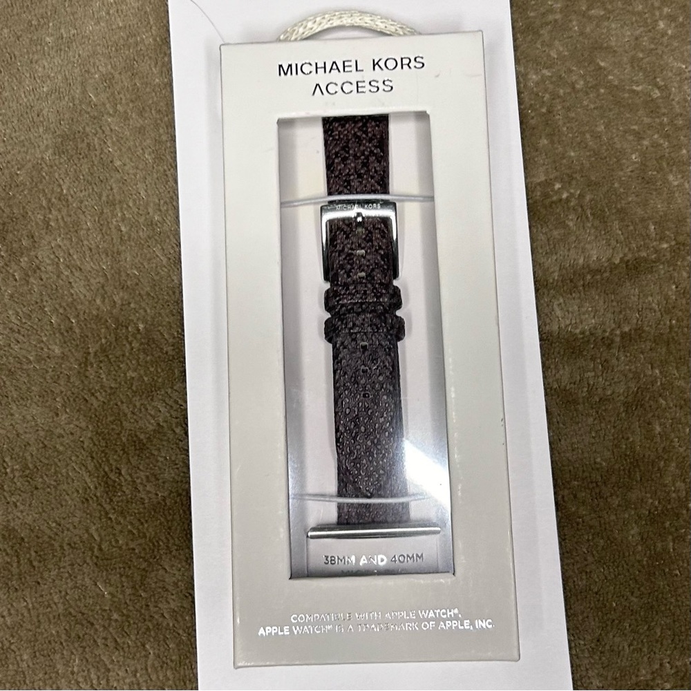 🧩 Michael Kors Access Brown Watch Band